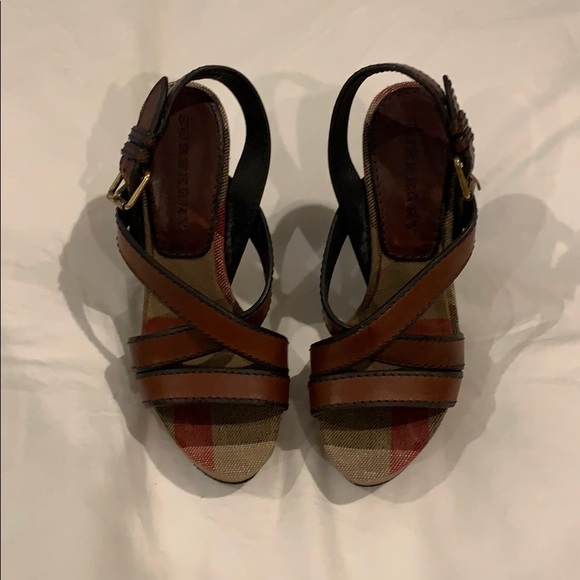 Burberry Shoes - Burberry wedges